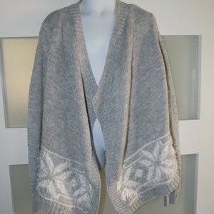 Blush & Bloom Gray Snowflake Draped Cardigan Sweater Size L Girl's NEW